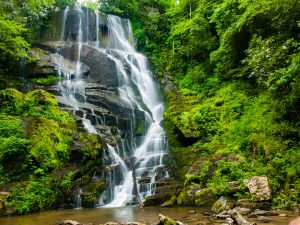 Eastatoe Falls