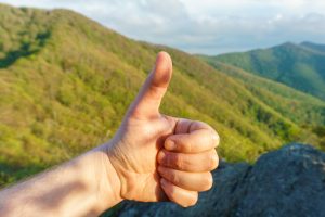 Thumbs Up View on the Snowball Trtail